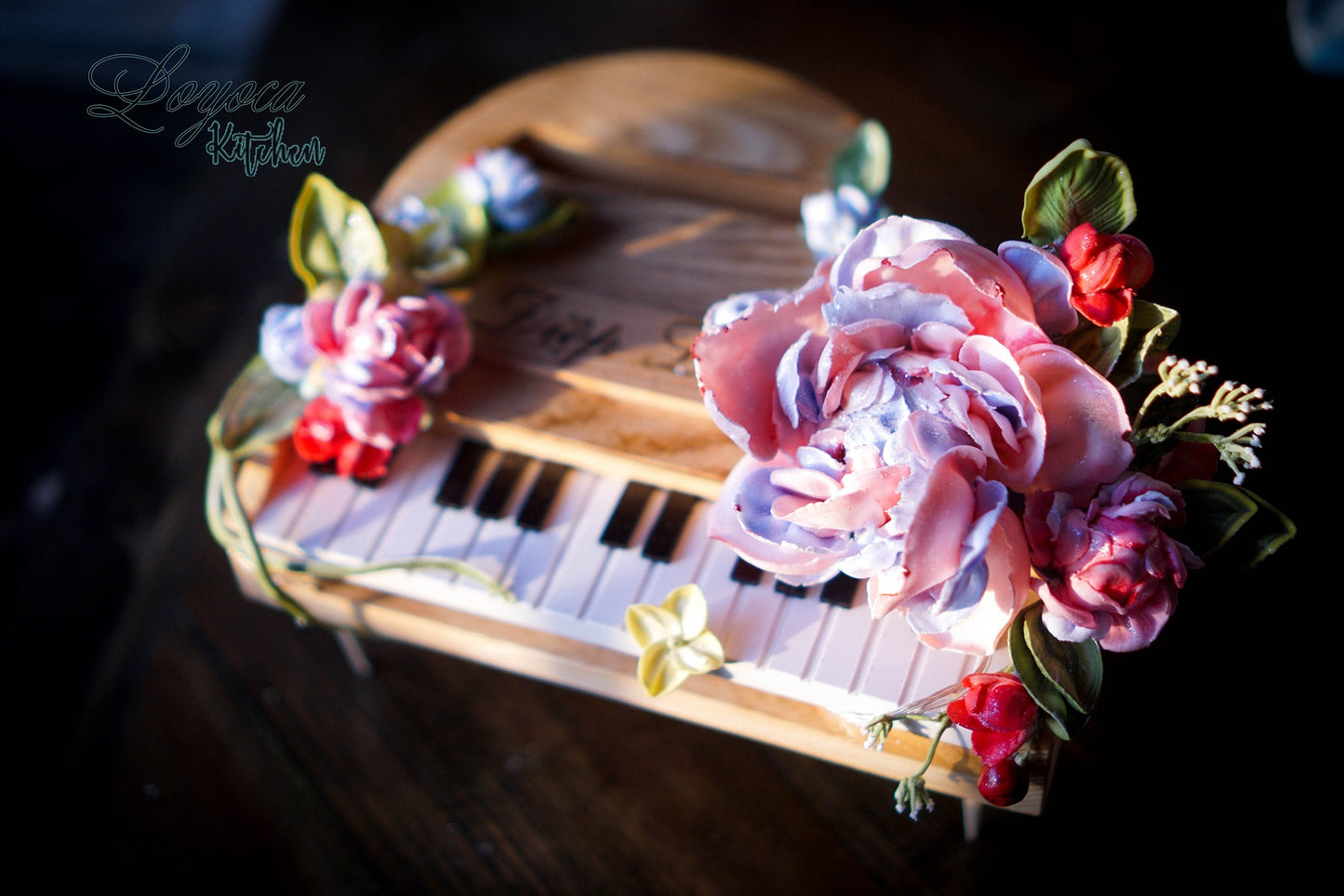 Wooden Piano mobile stand design file, printable template ,laser cut ,CNC - LoyocaWorkshop