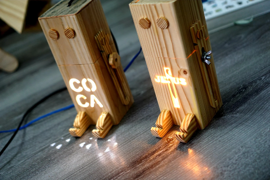 Robot lamp design file, printable template ,laser cut ,CNC - LoyocaWorkshop