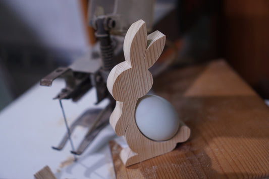 Easter bunny egg holder - LoyocaWorkshop