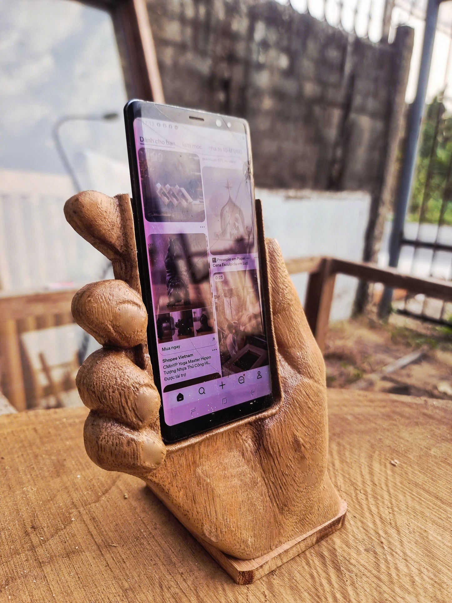 Hand holding mobile stand, 3D STL Model, CNC Router Engraver, Artcam, Vectric Aspire ,Easel ,3D printing